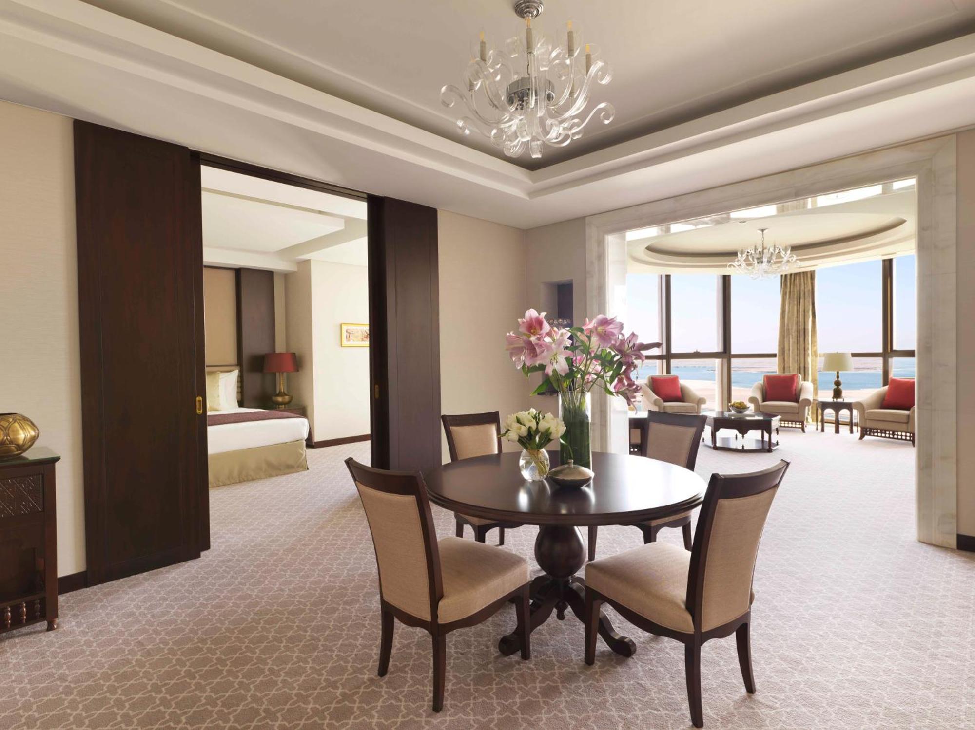 Luxury Suite with Sea View